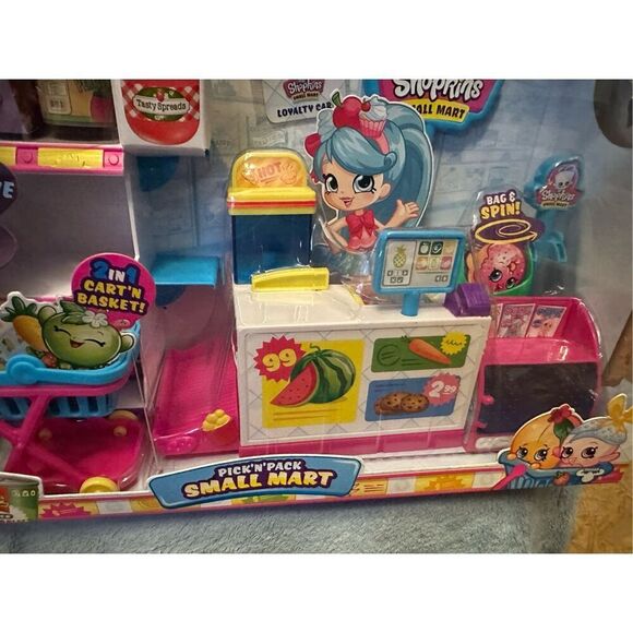 NEW! Shopkins Pick N Pack Small Mart Grocery Store Playset Collectors Edition NI - Picture 12 of 13